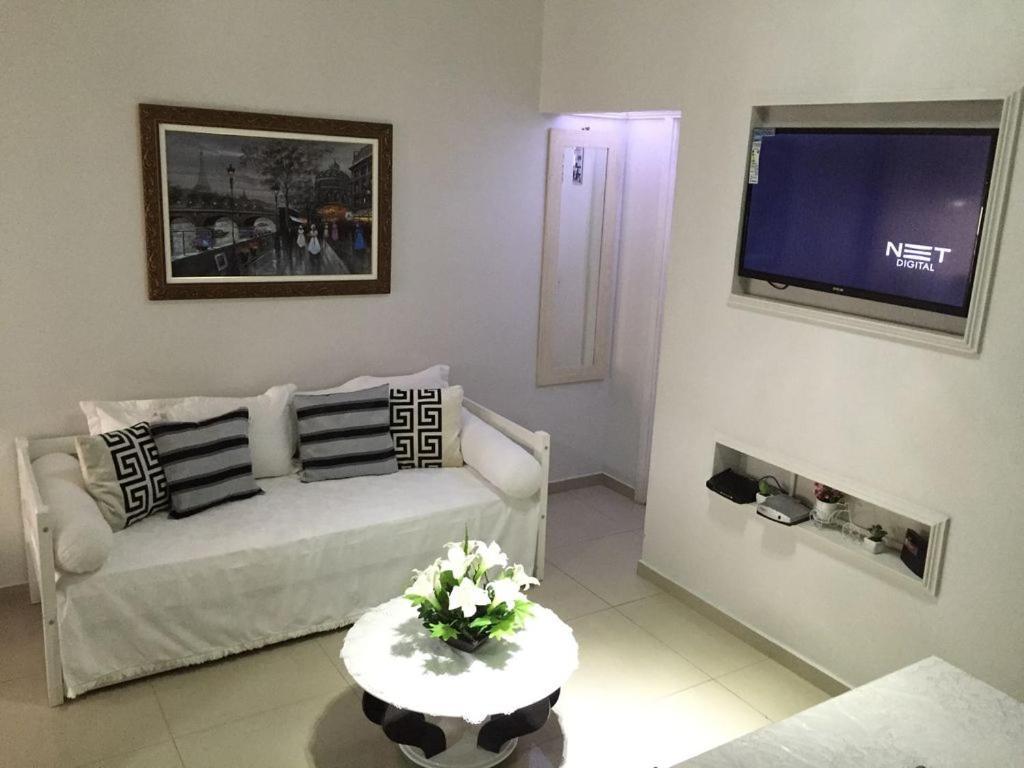 Confortavel Apartamento Copacabana ริโอเดจาเนโร ภายนอก รูปภาพ